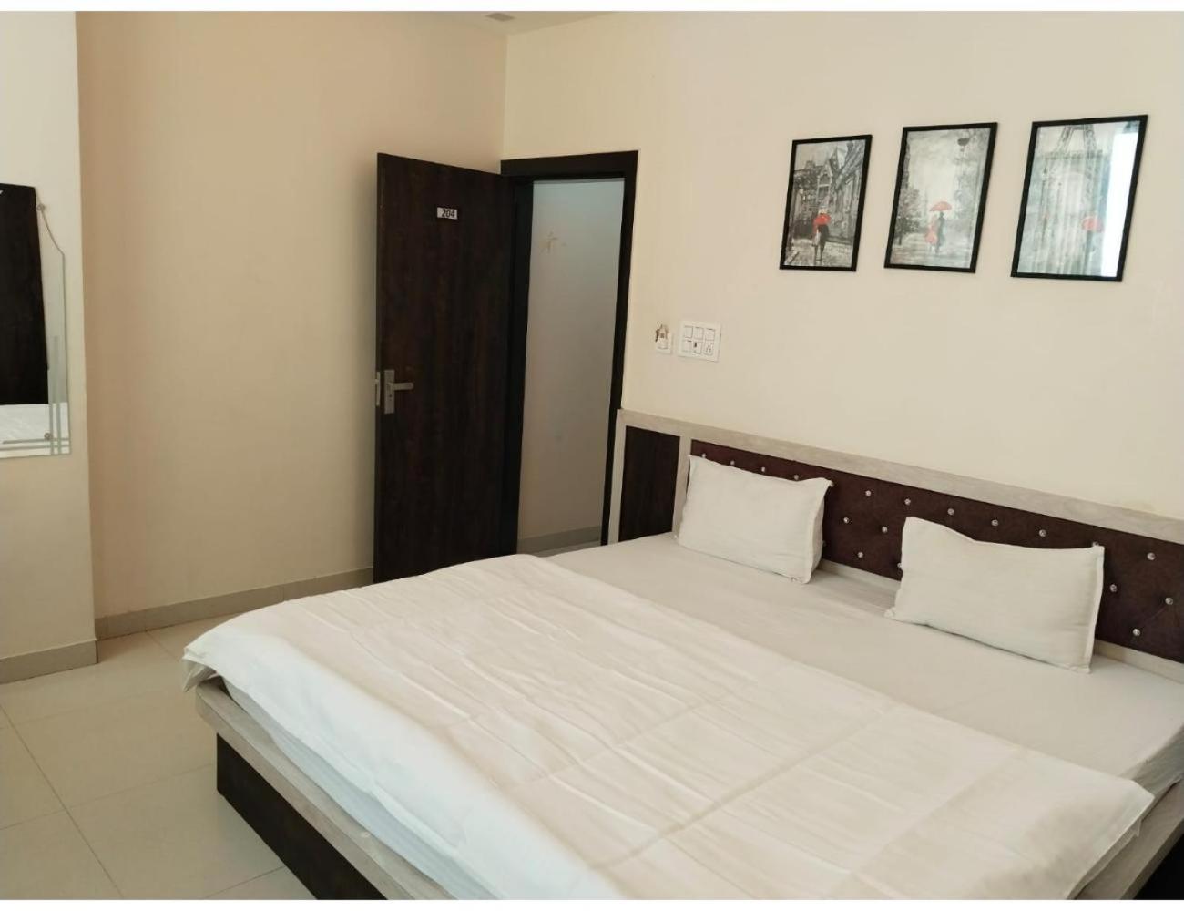 Hotel Dazzle, Jodhpur 焦特布尔 外观 照片